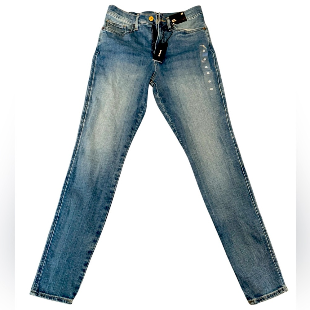 Express NWT Light Blue Straight Leg Jeans
